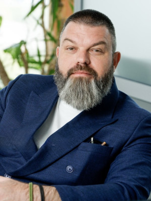 Александър Колев
